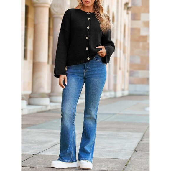 2025 Women's Oversized Chunky Knit Cardigan - Cozy Button Down Sweater - Picture 3 of 5